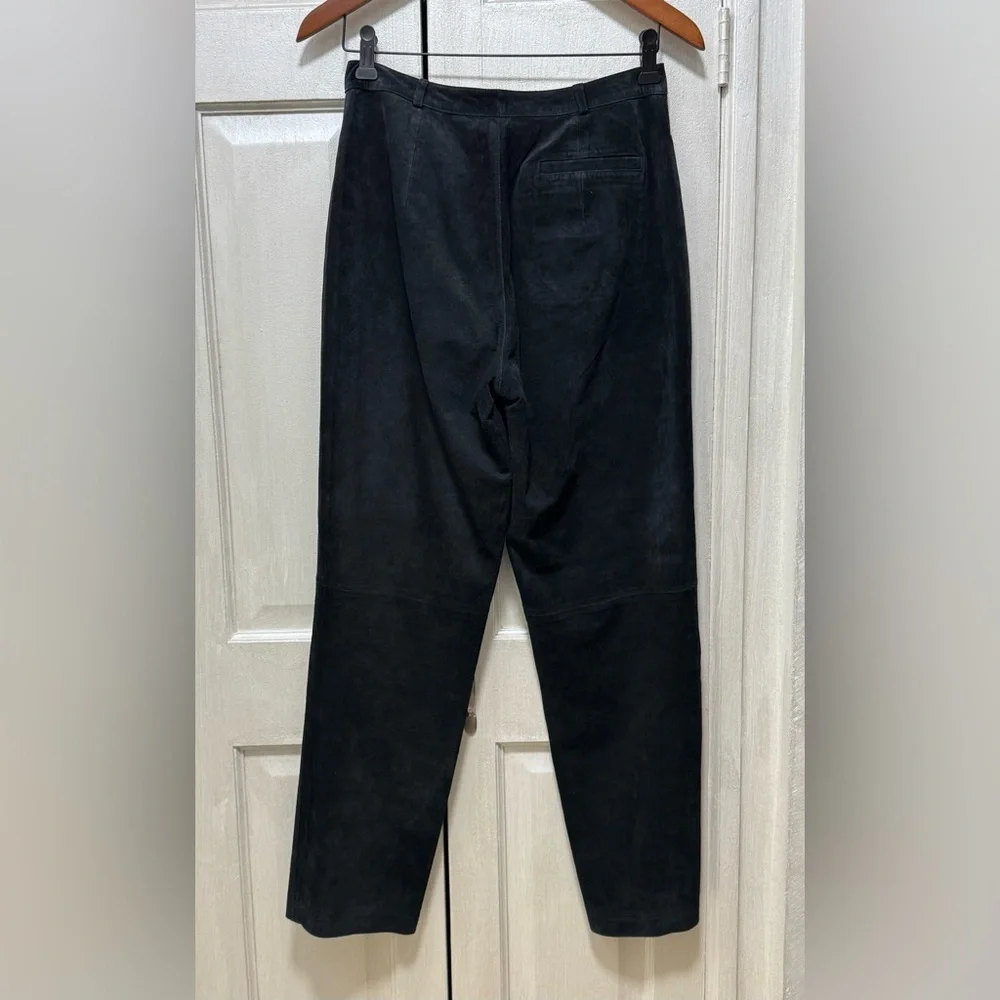 Revue Women Size 8 Black Suede Straight Leg High Rise Pants Lined